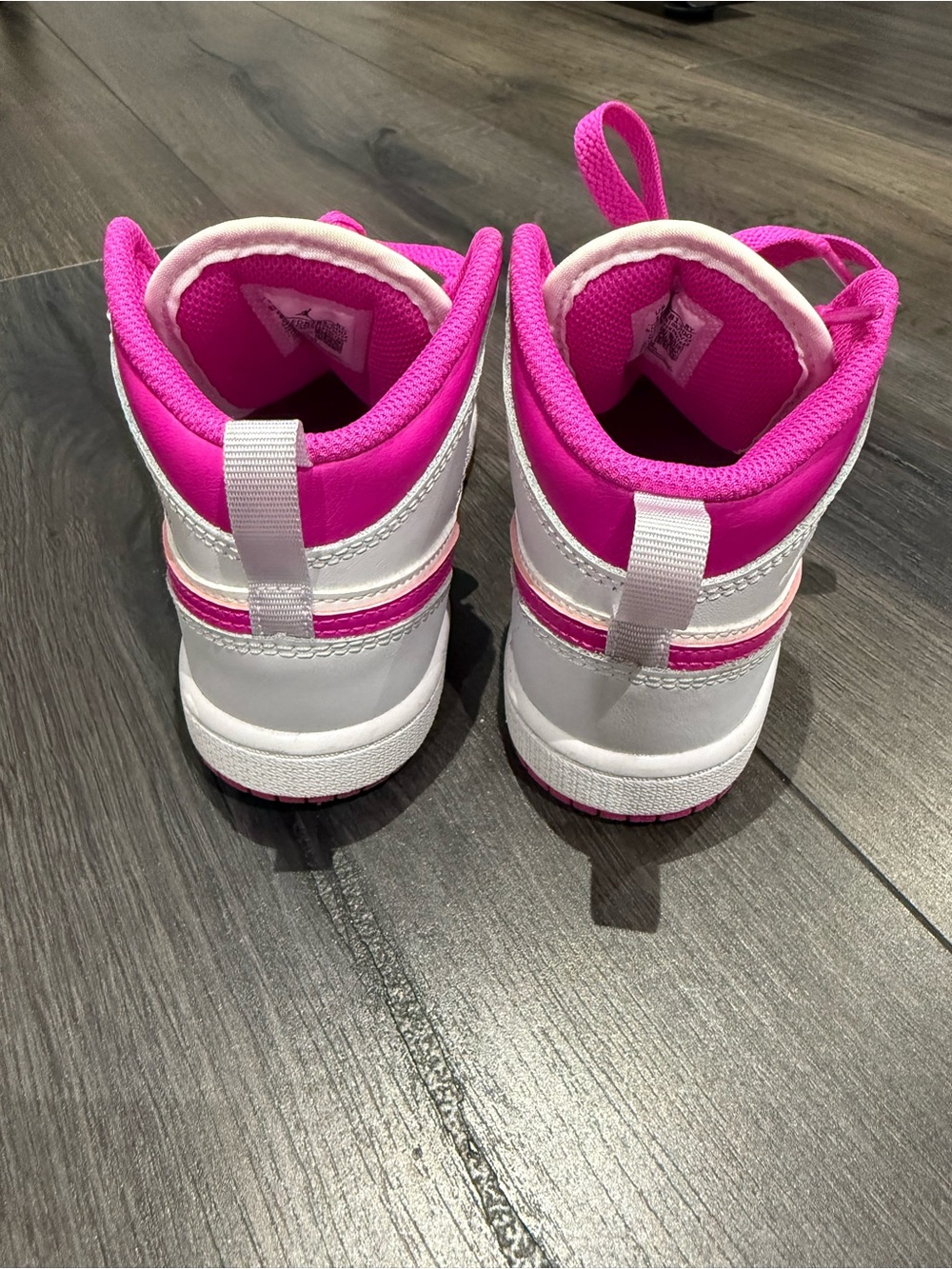 Nike Jordan 1 Mid - Pink & White - Size 12 - Picture 3 of 5